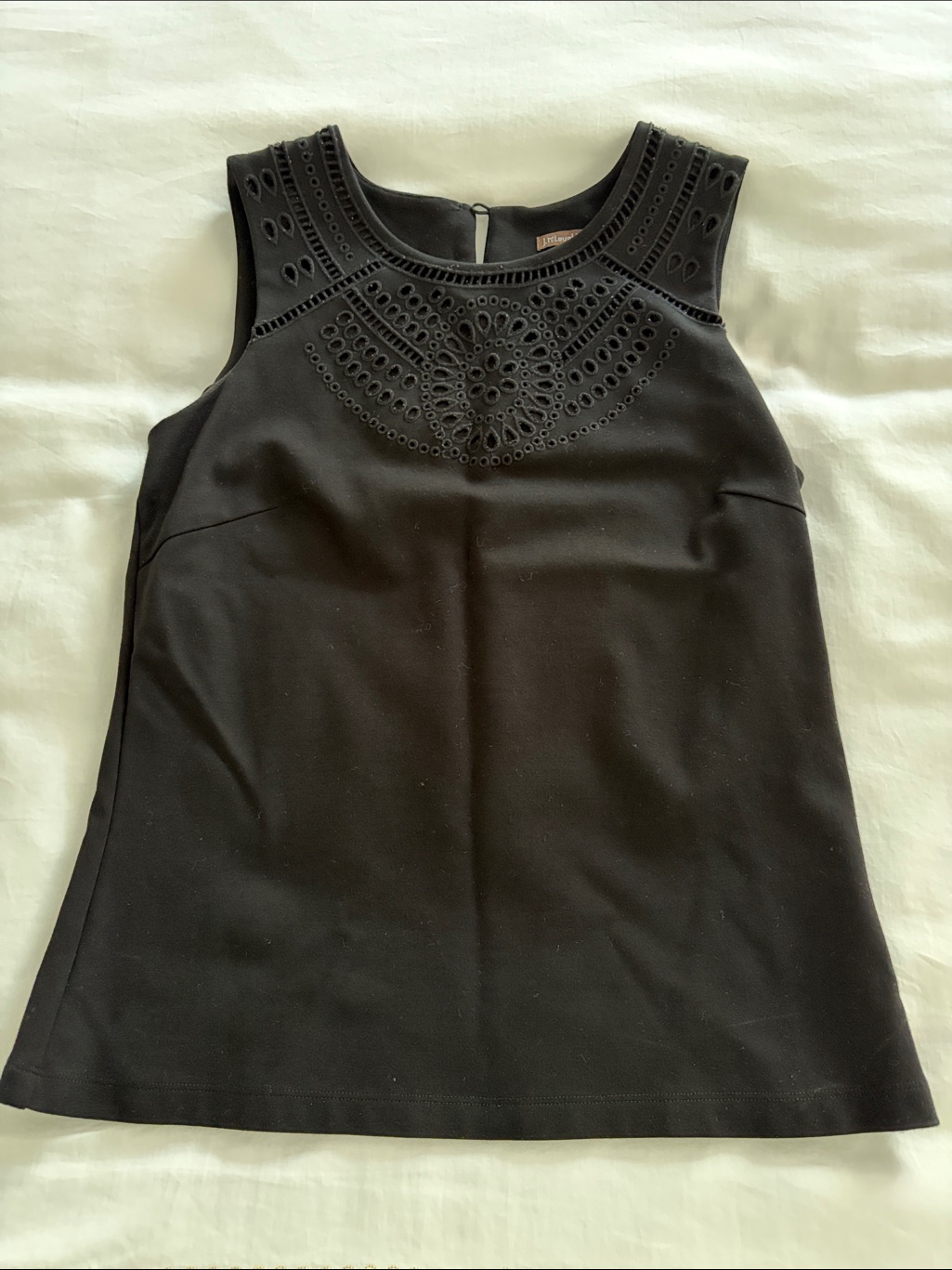 J.Mclaughlin Black Sleeveless Shell Xs